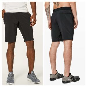 Lululemon Men Black THE Shorts Linerless 9” size S